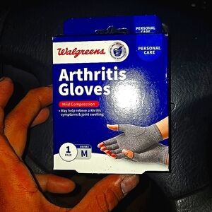 Arthritis gloves